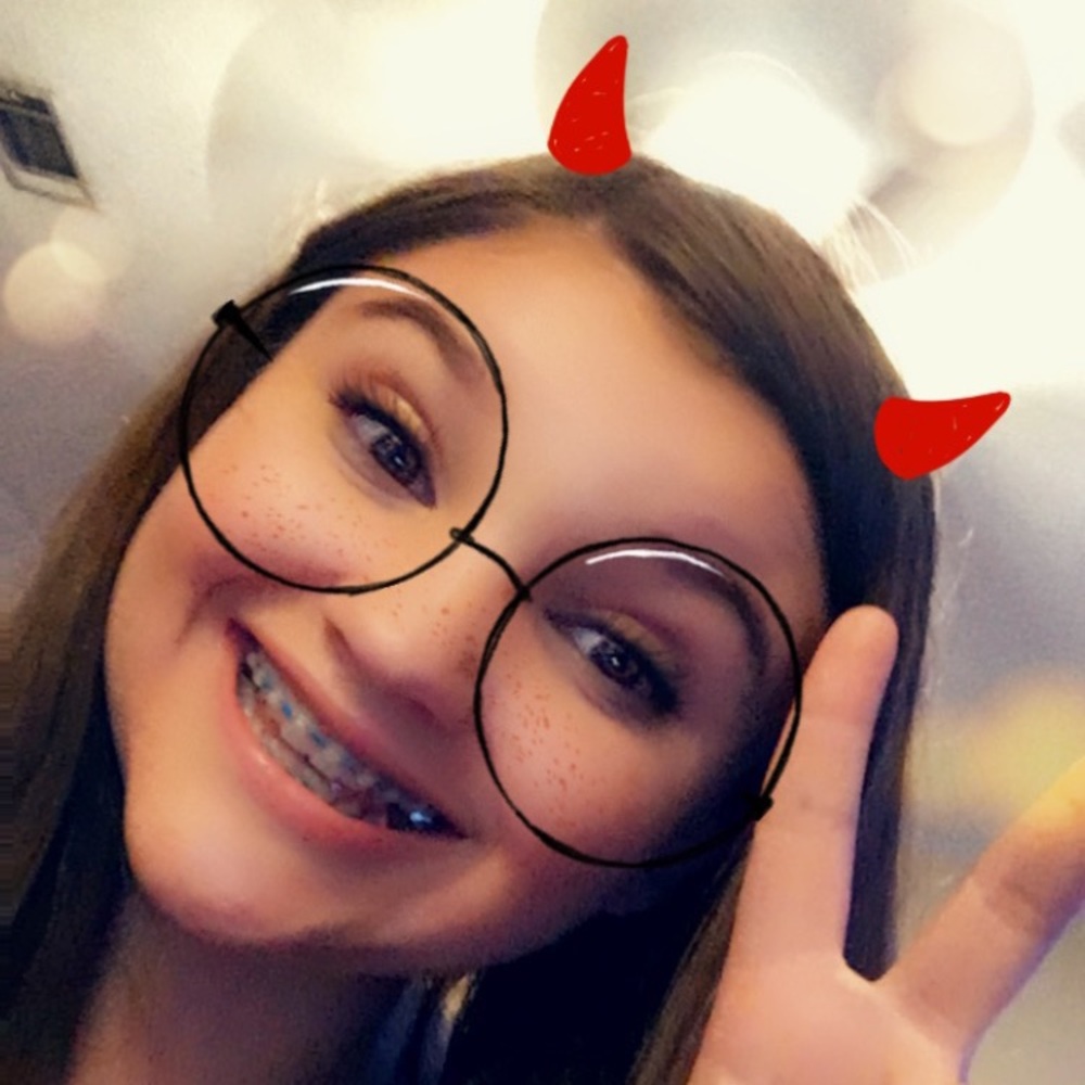 Meet your Posher, Carissa